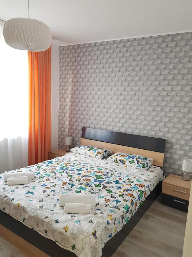Ana Apartament Ramnicu Valcea Exterior foto