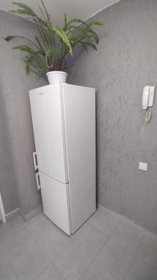 Ana Apartament Ramnicu Valcea Exterior foto